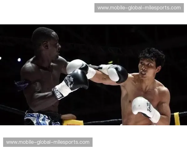 诸神之战：当“死神”方便撞上不可一世的马库斯，那一夜中国搏击颠覆了世界